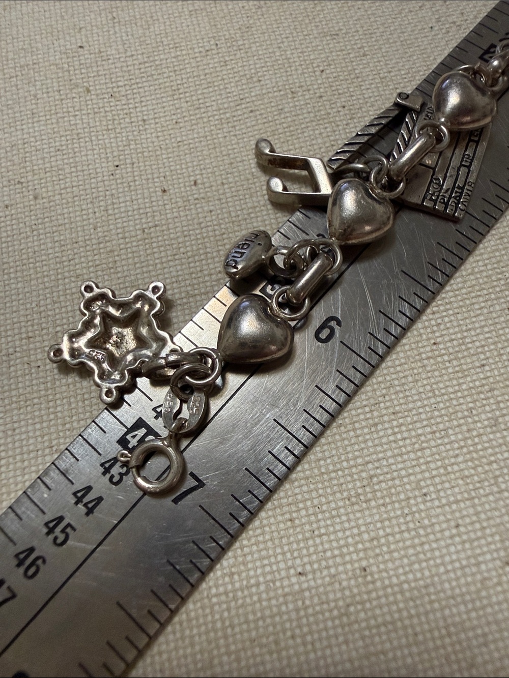Vintage Stunning Sterling Silver 925 Heart Charm Bracelet 7’ in Retro 2000’ 925 - Picture 16 of 16